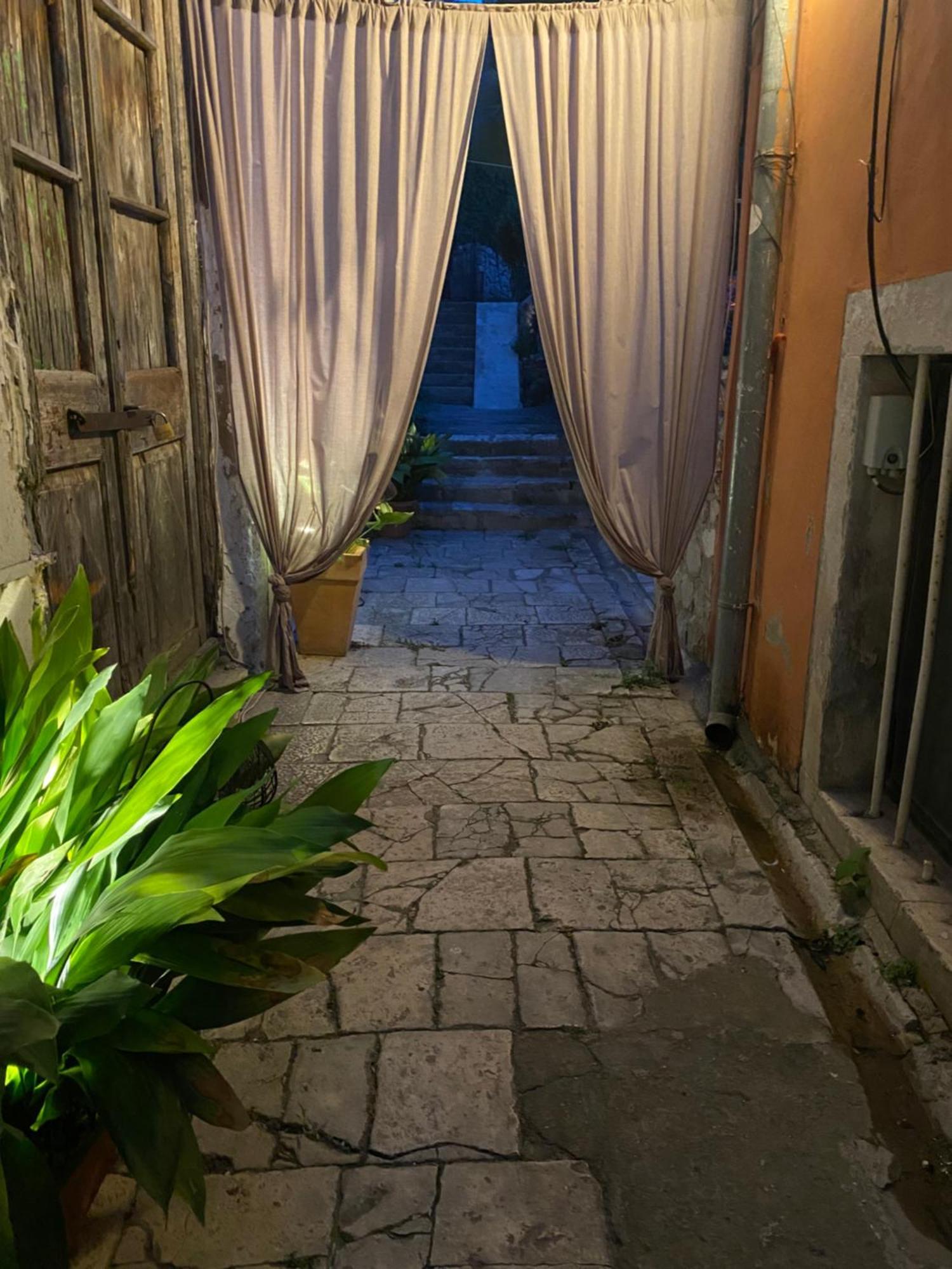 Secret Garden Apartment Zadar Bagian luar foto